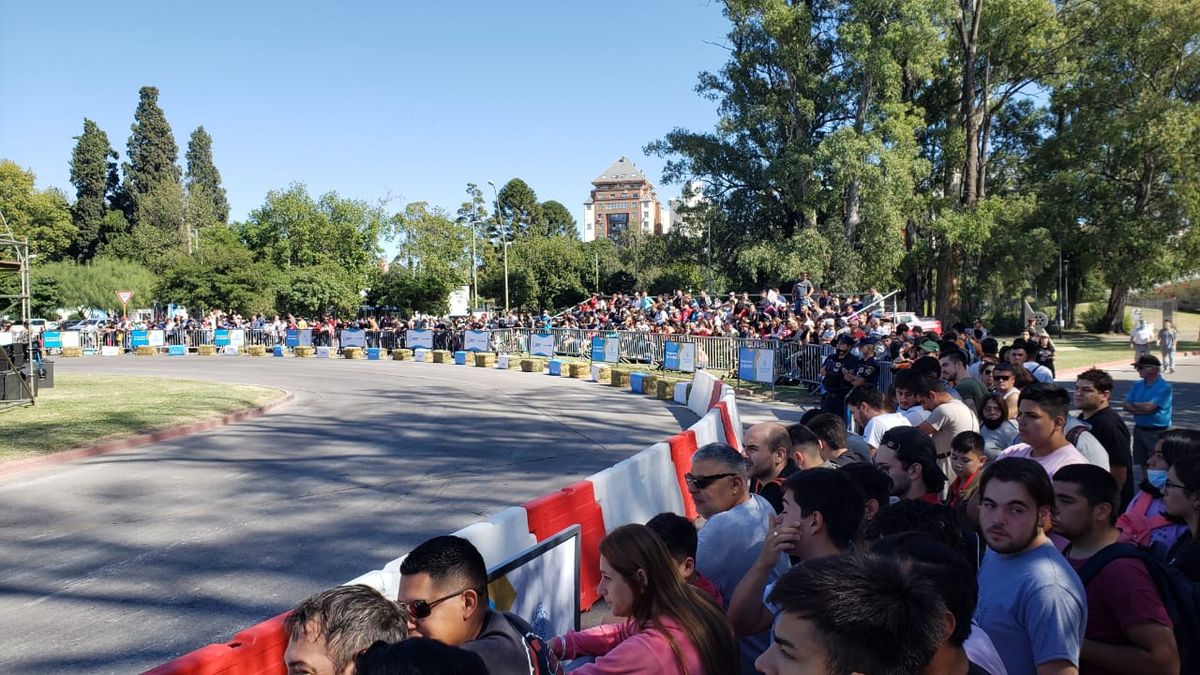 Parque Sarmiento con show de derrapes ante 20.000 personas