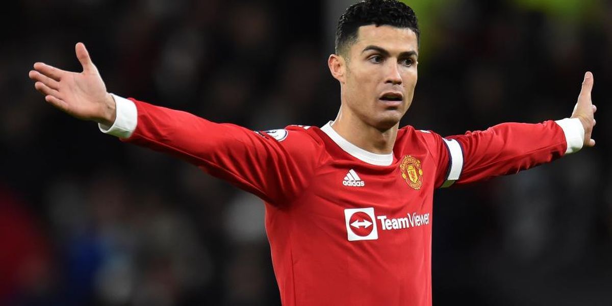 Polémica por el viaje de Ronaldo a Portugal tras ser baja en el clásico de Manchester