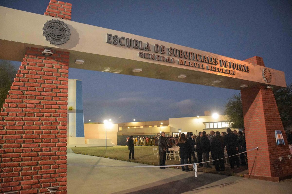 La Escuela de Suboficiales de Policía en Córdoba.
