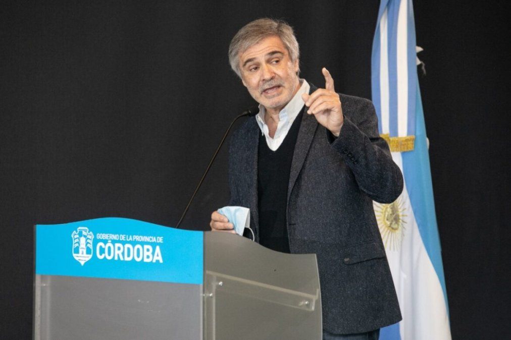 El ministro de Educación Walter Grahovac defendió la presencialidad en Córdoba.