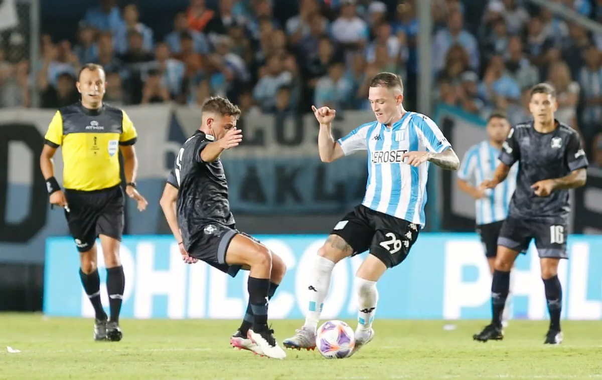 En su vuelta a Primera, Belgrano empató sin goles con Racing en Avellaneda