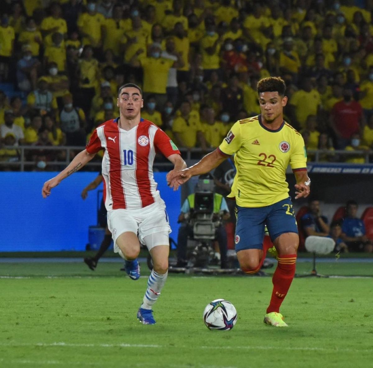 Diego Valoyes debutó en noviembre con la selección de Colombia.