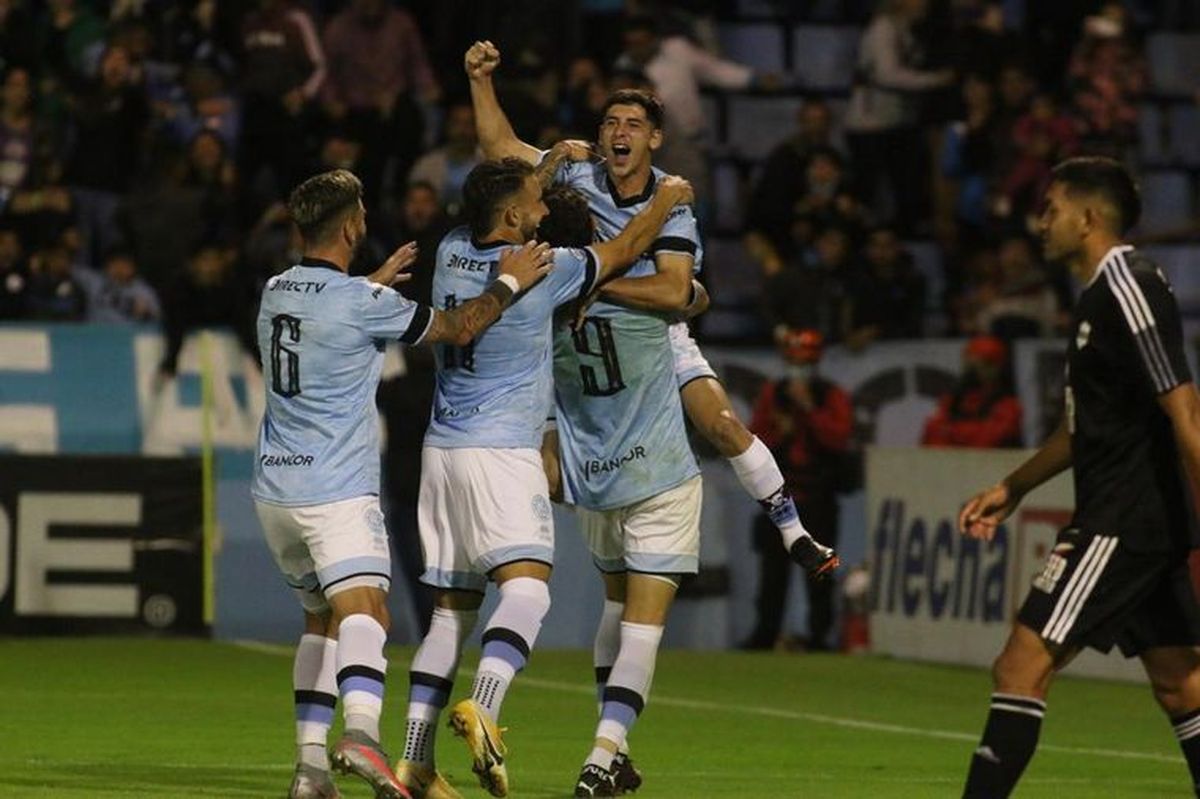 Belgrano superó a Riestra y se afianza en la punta de la Primera Nacional