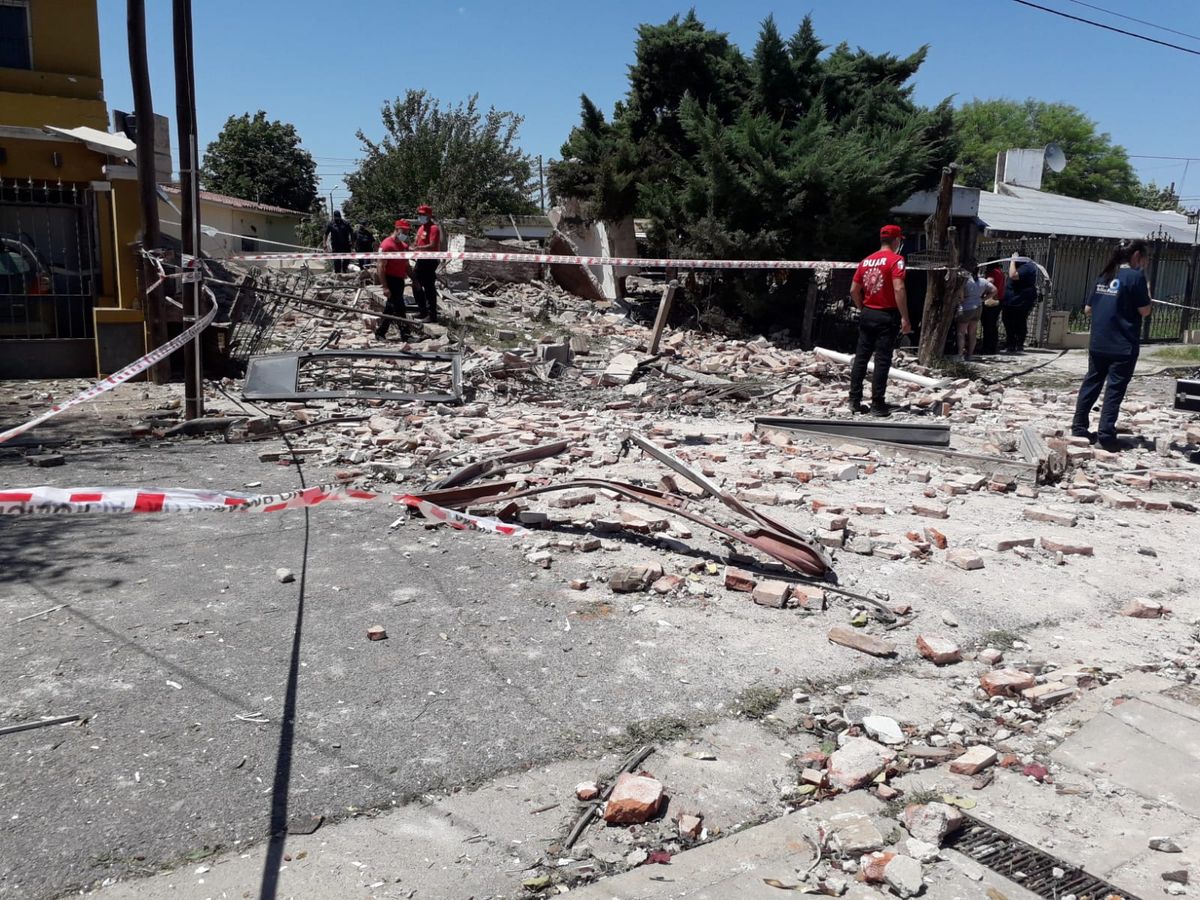Explosión en Marqués de Sobremonte: el hombre murió de un disparo en la cabeza