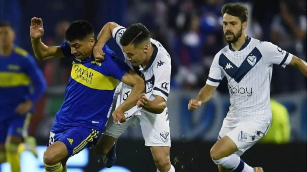 Boca visita a Vélez, buscando reponerse de la derrota por Libertadores