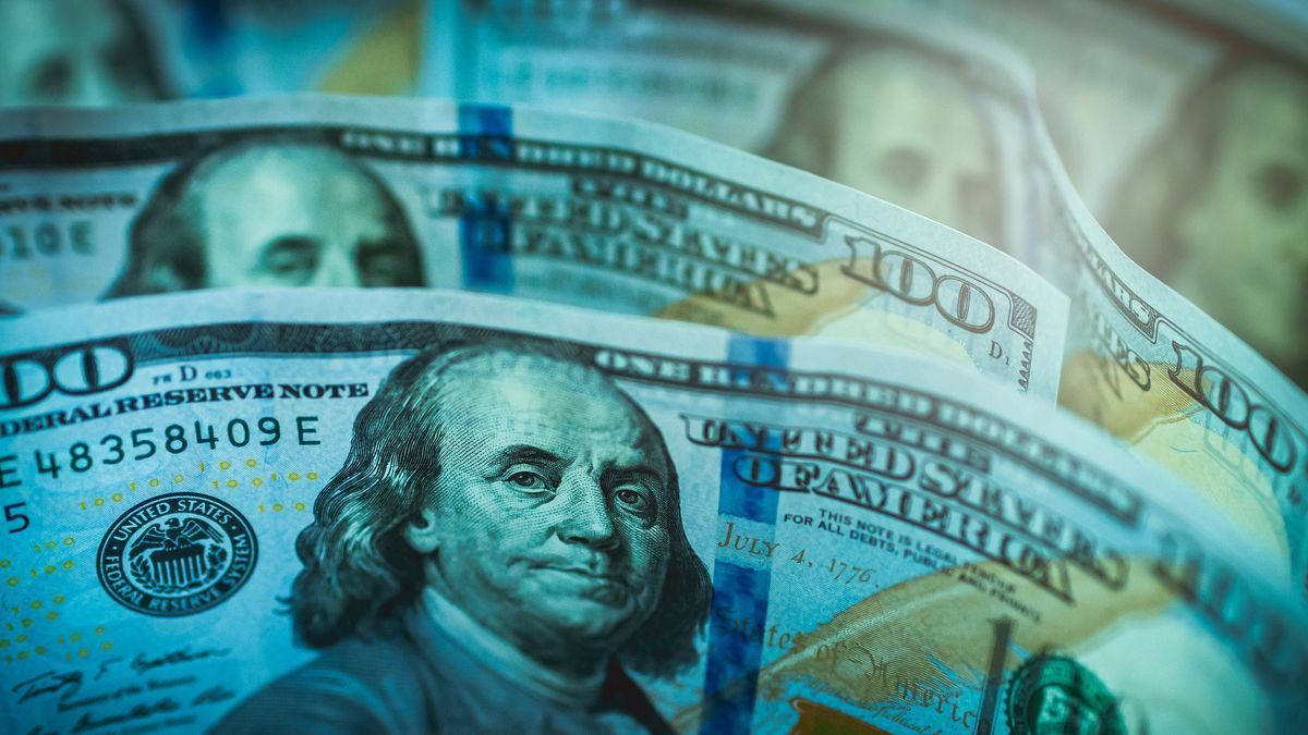 El dólar blue volvió a subir y alcanzó un nuevo récord