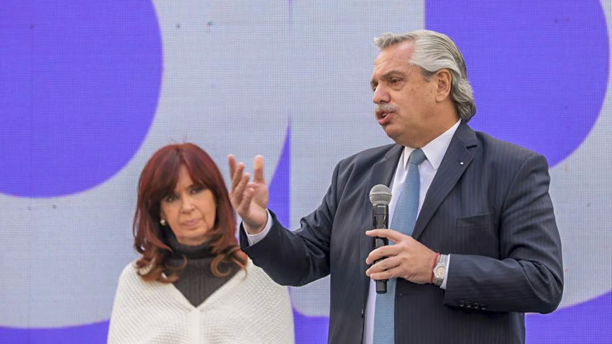 Alberto Fernández y Cristina Kirchner encabezarán hoy el acto por los 100 años de YPF