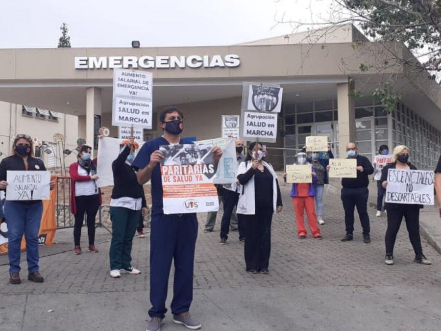 El gremio de trabajadores de la salud de la Provincia de Córdoba anunció un paro para el próximo viernes.