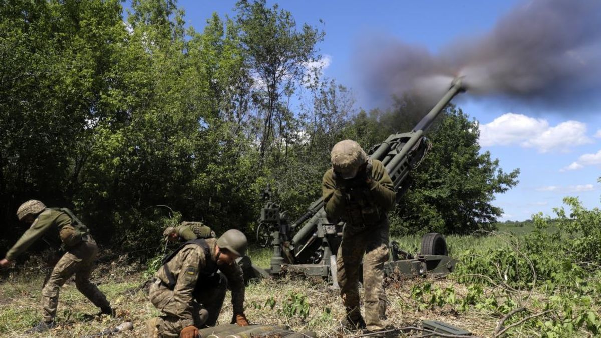 Ucrania admite que podría retirar sus tropas de estratégica ciudad del Donbass