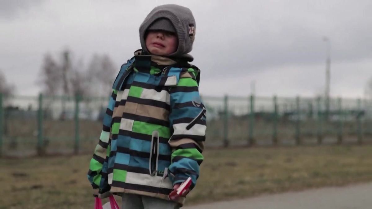 El número de niños refugiados de Ucrania supera el millón, según la UNICEF