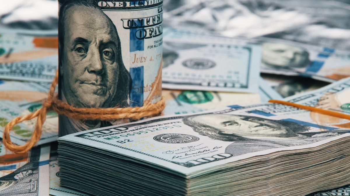 El dólar blue sigue en alza: se vende a $204