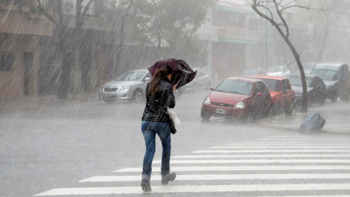 Emiten alertas por tormentas fuertes y caída de granizo en toda la provincia de Córdoba