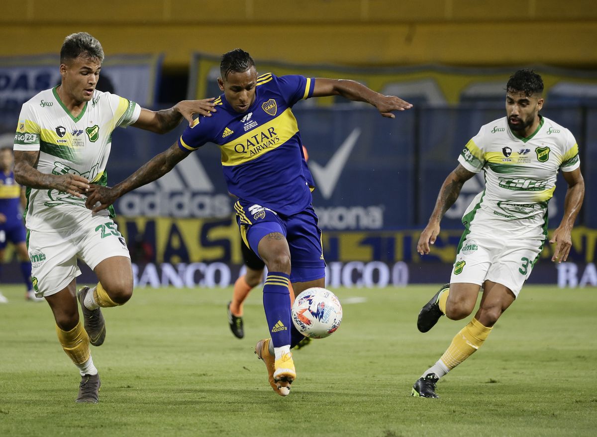 Boca se medirá ante Defensa por un lugar en las semifinales de la Copa