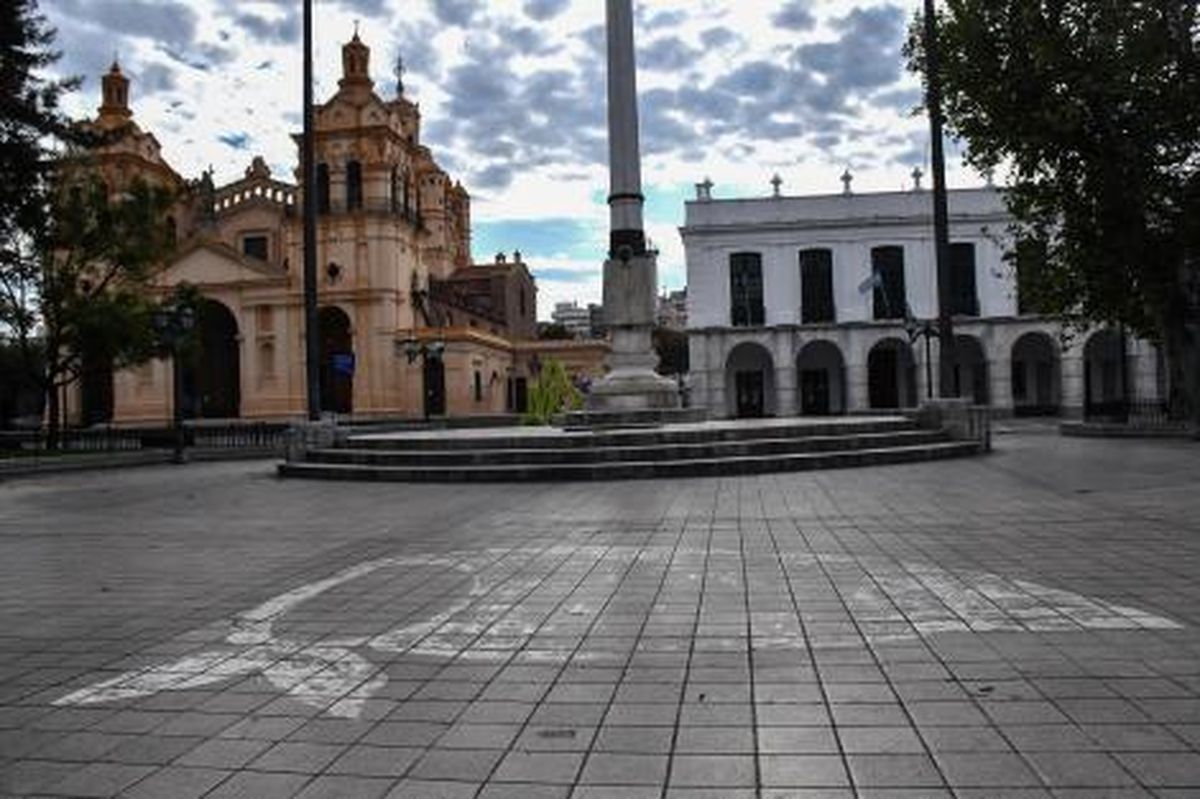 Córdoba: entregan a familiares legajos que reconstruyen la memoria de 19 desaparecidos